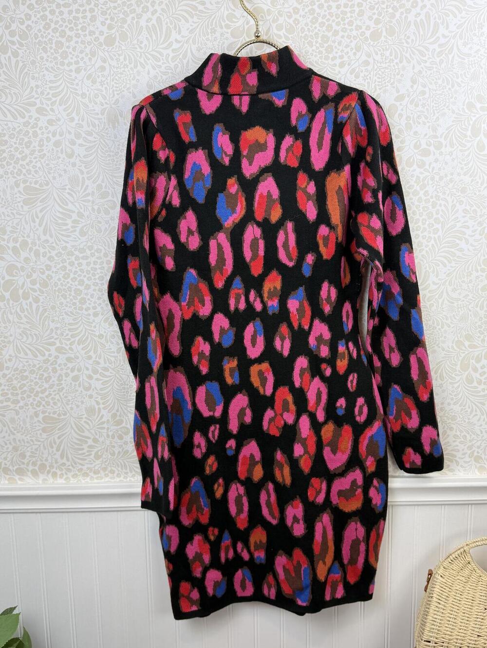 FARM Rio Pink Iridescent Leopards Sweater Mini Dress - Size - Medium - Picture 4 of 9